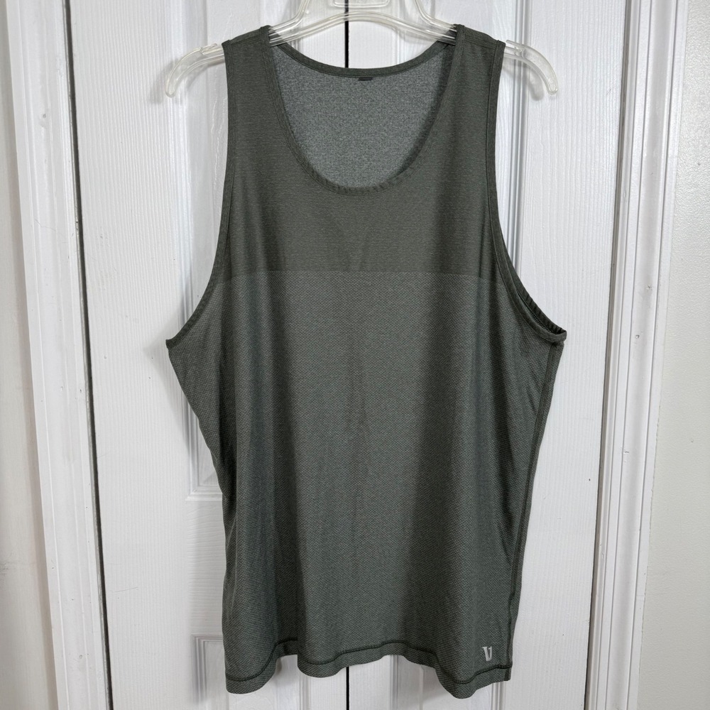 Vuori Strato Tech Mesh Tank Top L Green Athleisure Gym Gorpcore Workout